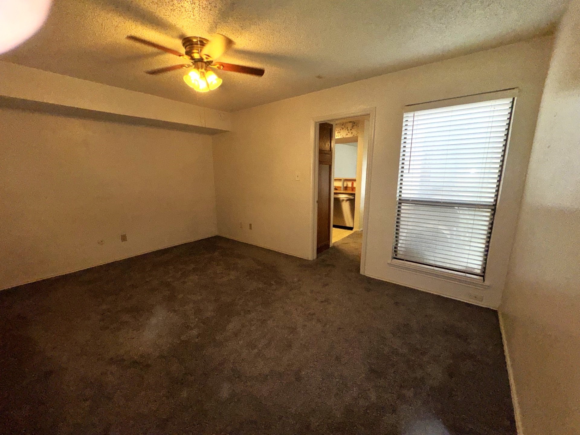 2300 Balsam Drive Arlington TX 76006