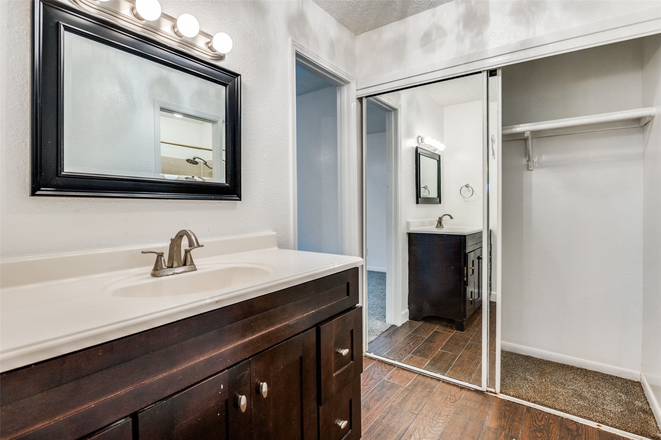 5981 Arapaho Road Dallas TX 75248