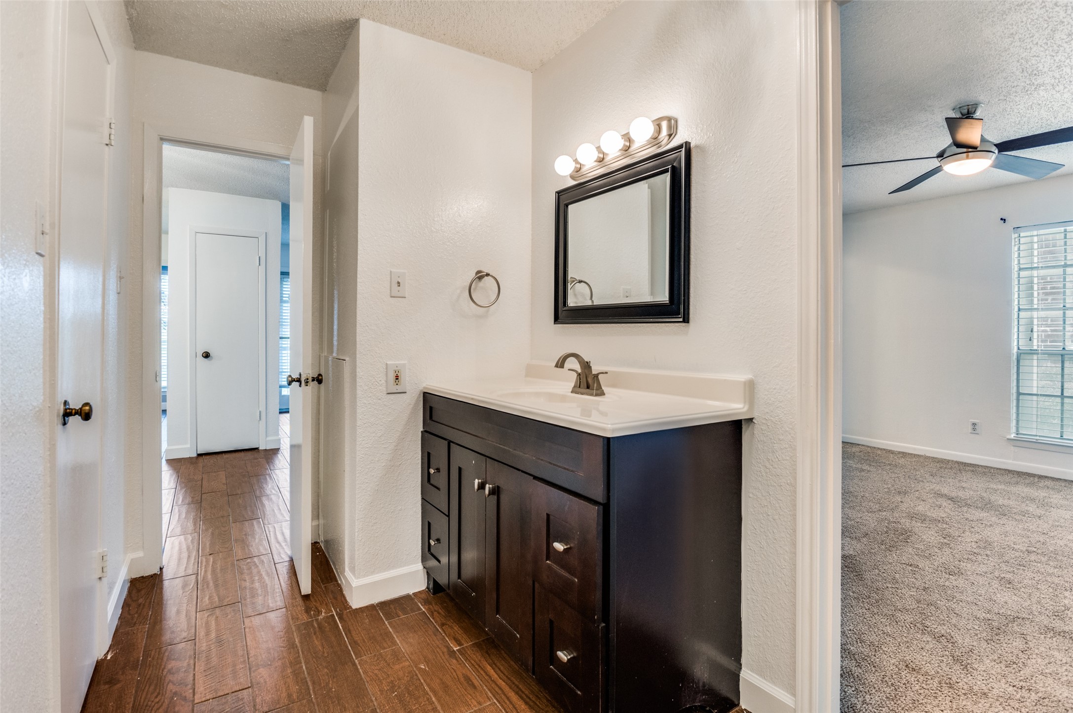 5981 Arapaho Road Dallas TX 75248