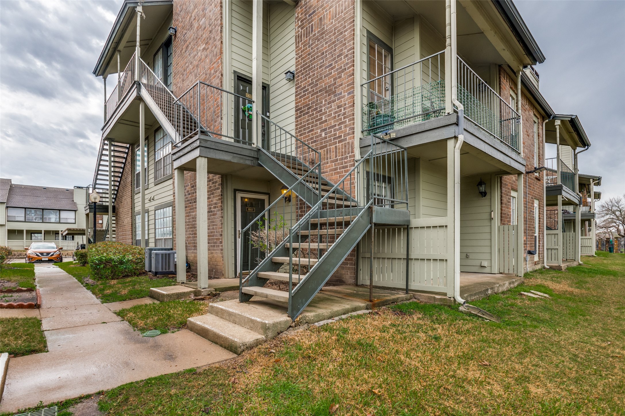 5981 Arapaho Road Dallas TX 75248