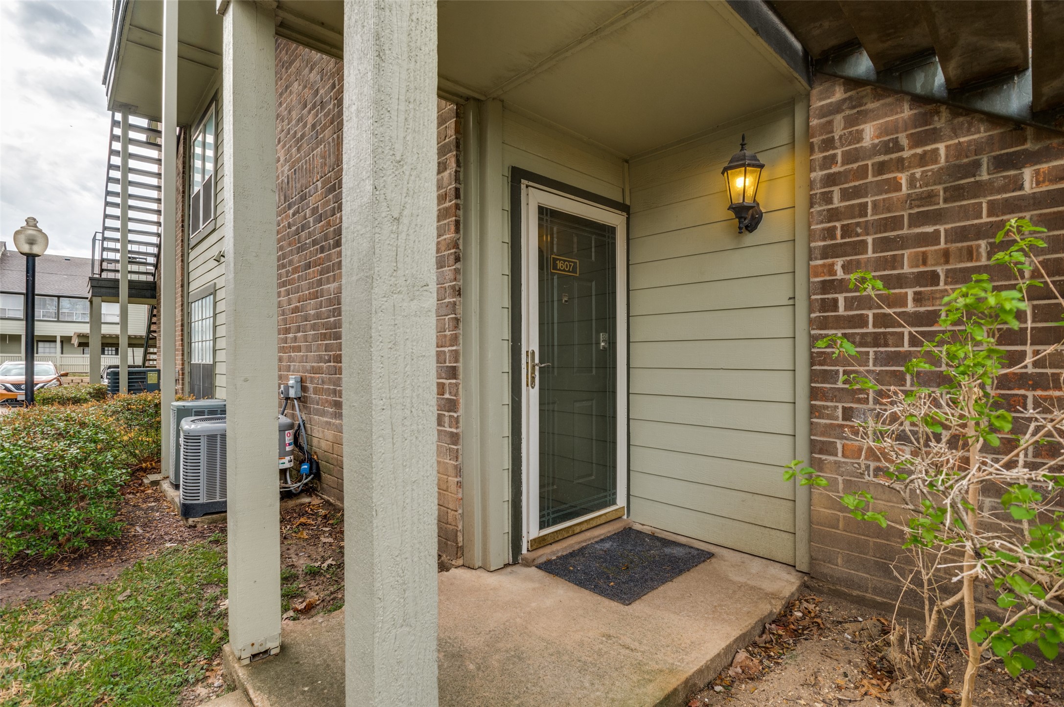 5981 Arapaho Road Dallas TX 75248
