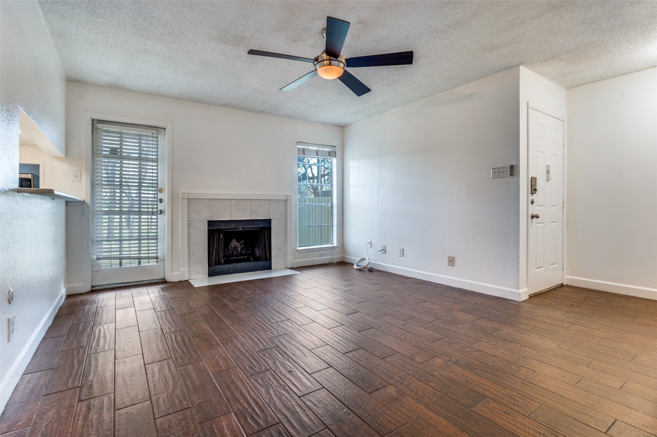 5981 Arapaho Road Dallas TX 75248