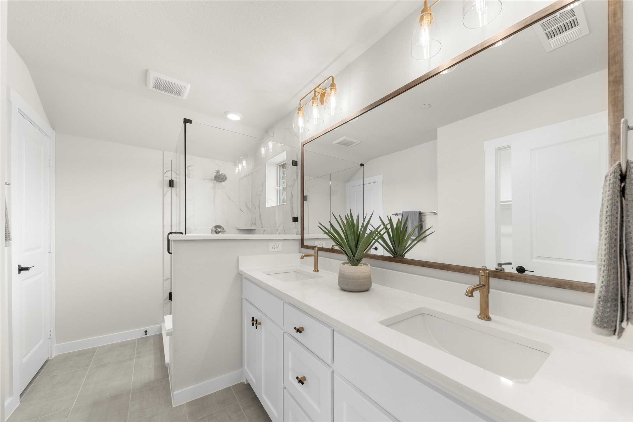 1245 Armstrong The Colony TX 75056