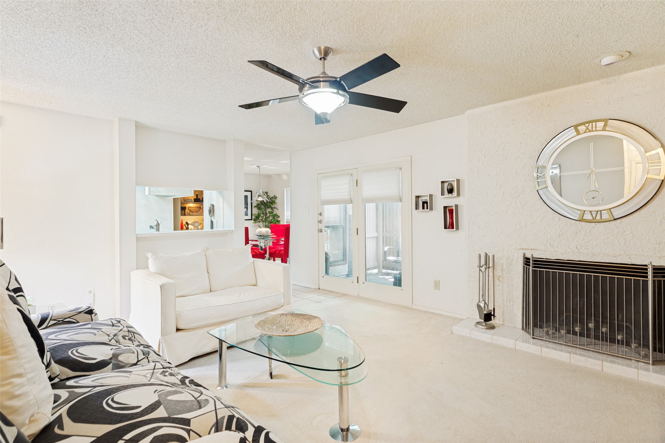 2100 Friendly Drive Arlington TX 76011