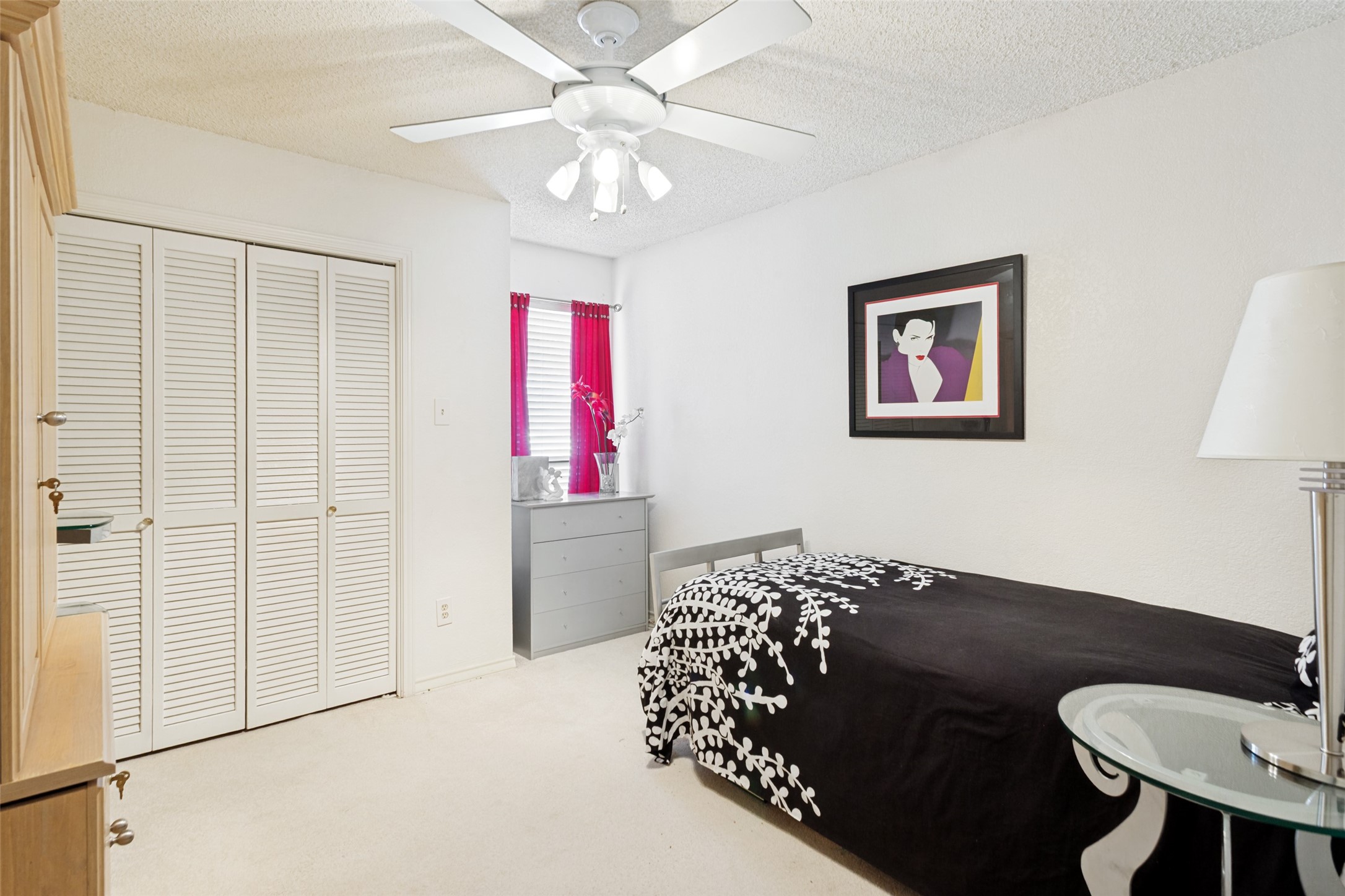 2100 Friendly Drive Arlington TX 76011