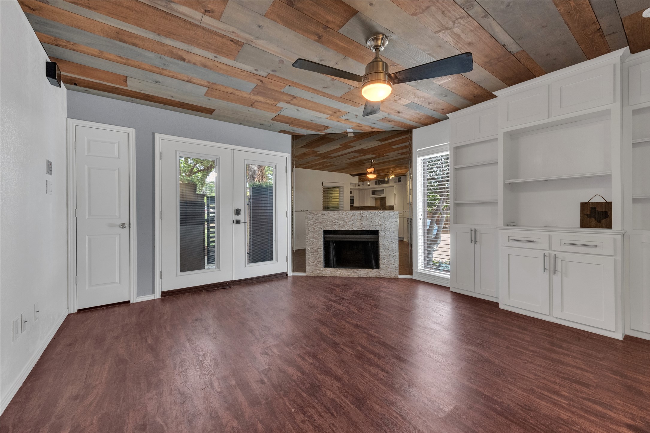 1704 Baird Farm Circle Arlington TX 76006