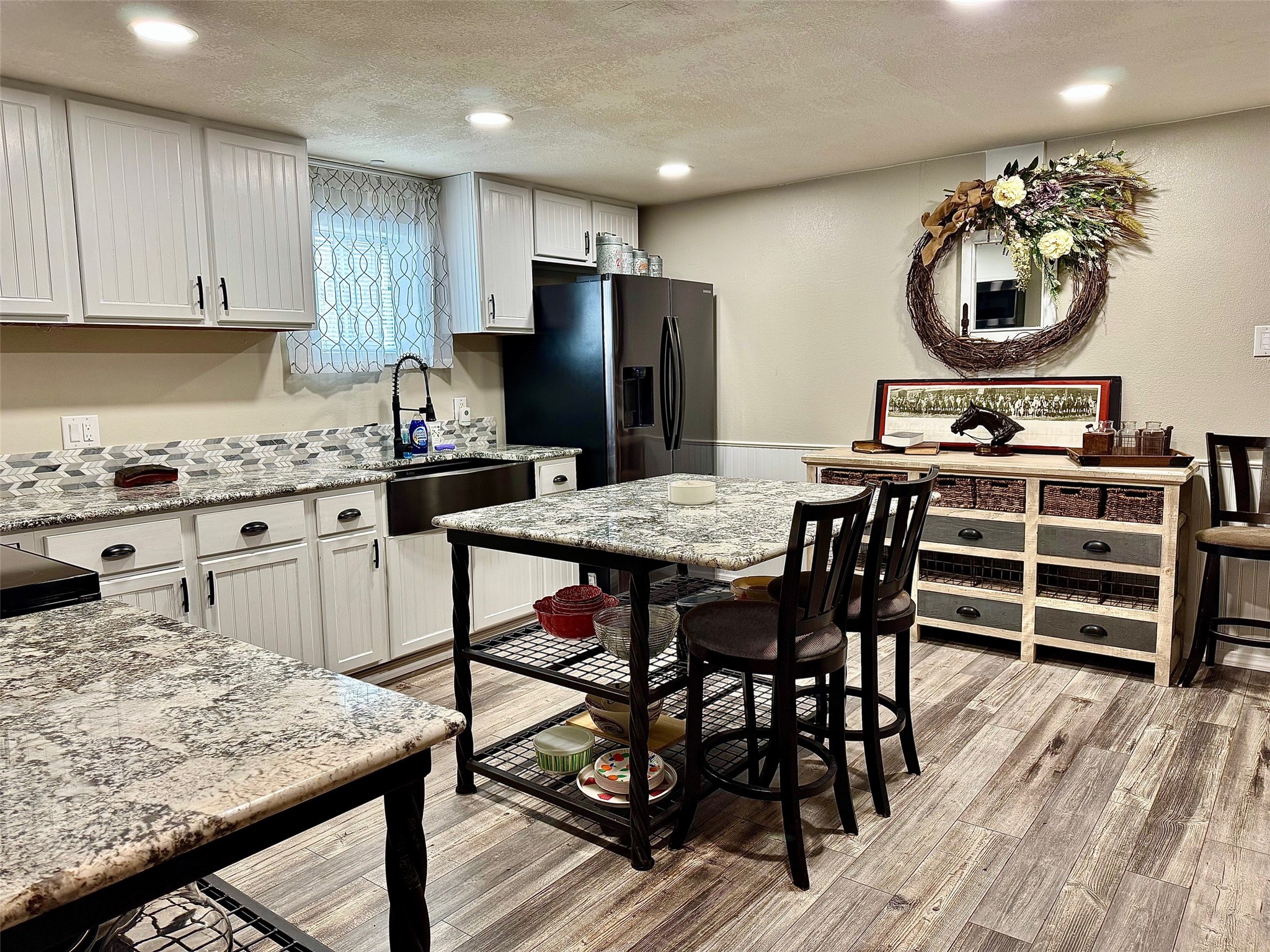 8740 E Fm 922 Valley View TX 76272