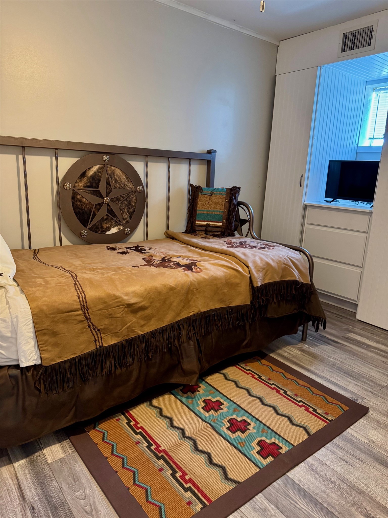 8740 E Fm 922 Valley View TX 76272