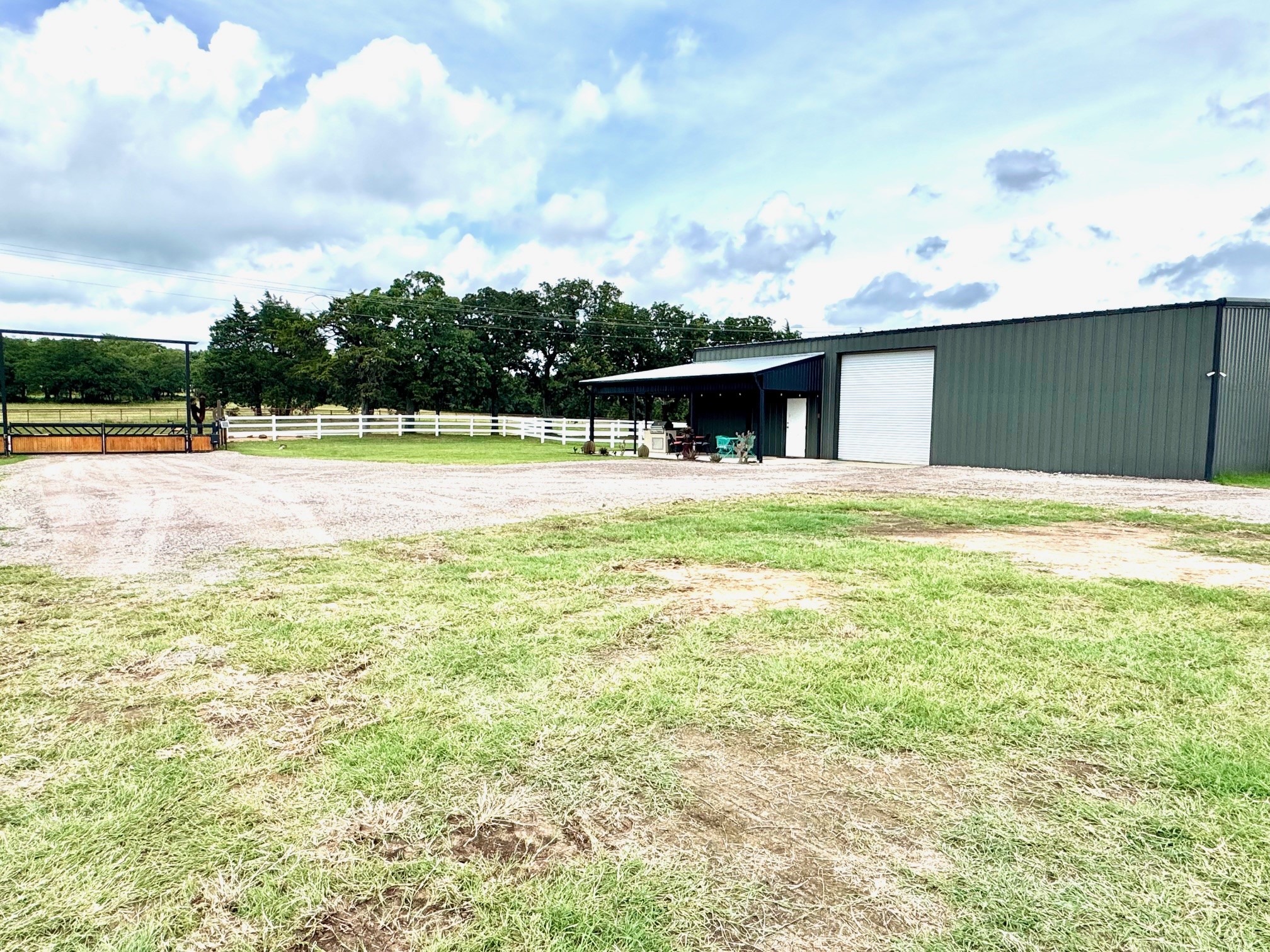 8740 E Fm 922 Valley View TX 76272