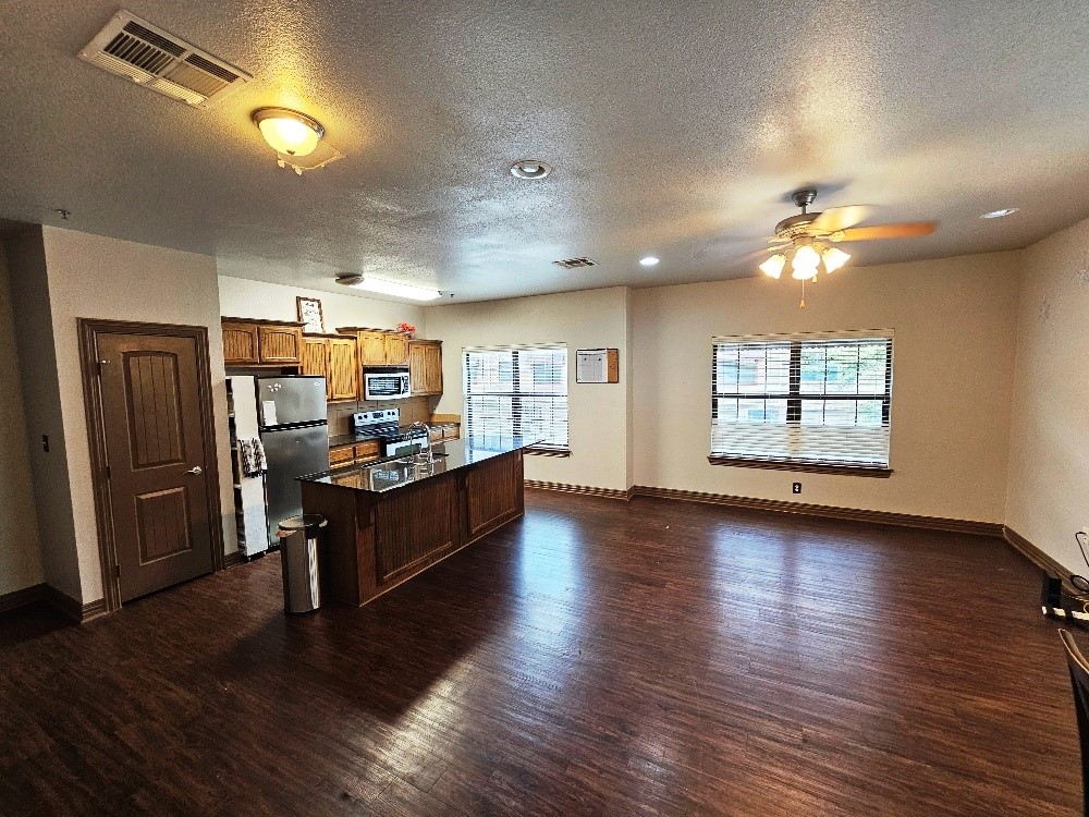 2410 S 2nd Street S Waco TX 76706