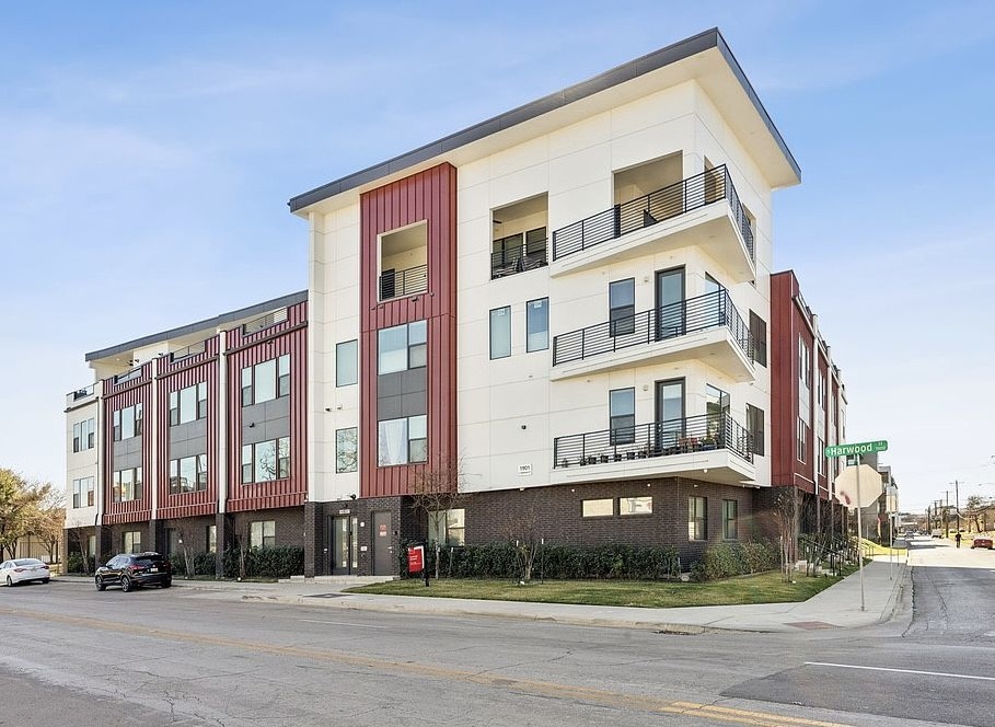 1901 S Harwood Street Dallas TX 75215