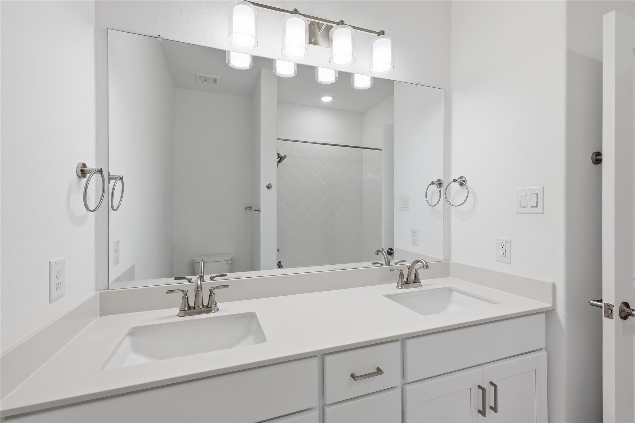 4734 Smokey Quartz Lane Arlington TX 76005