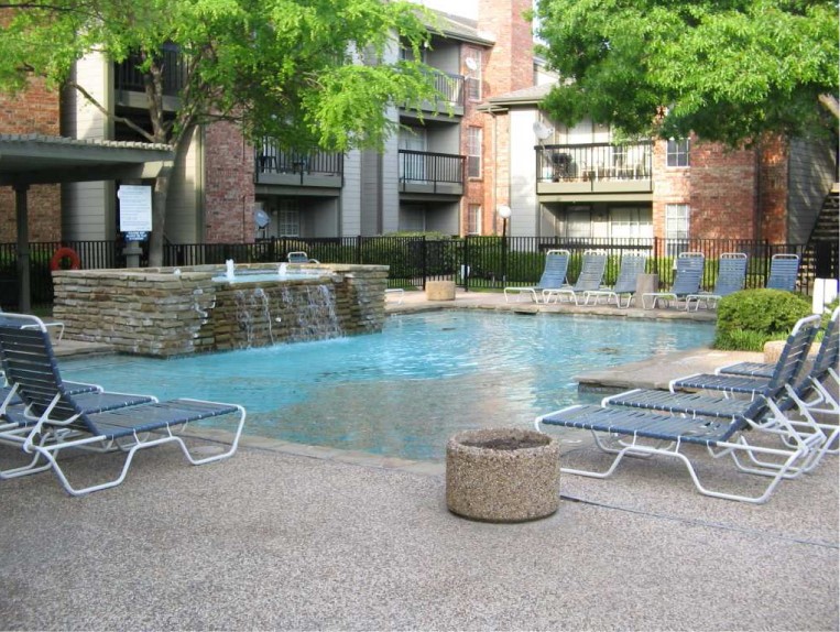 18333 Roehampton Drive Dallas TX 75252