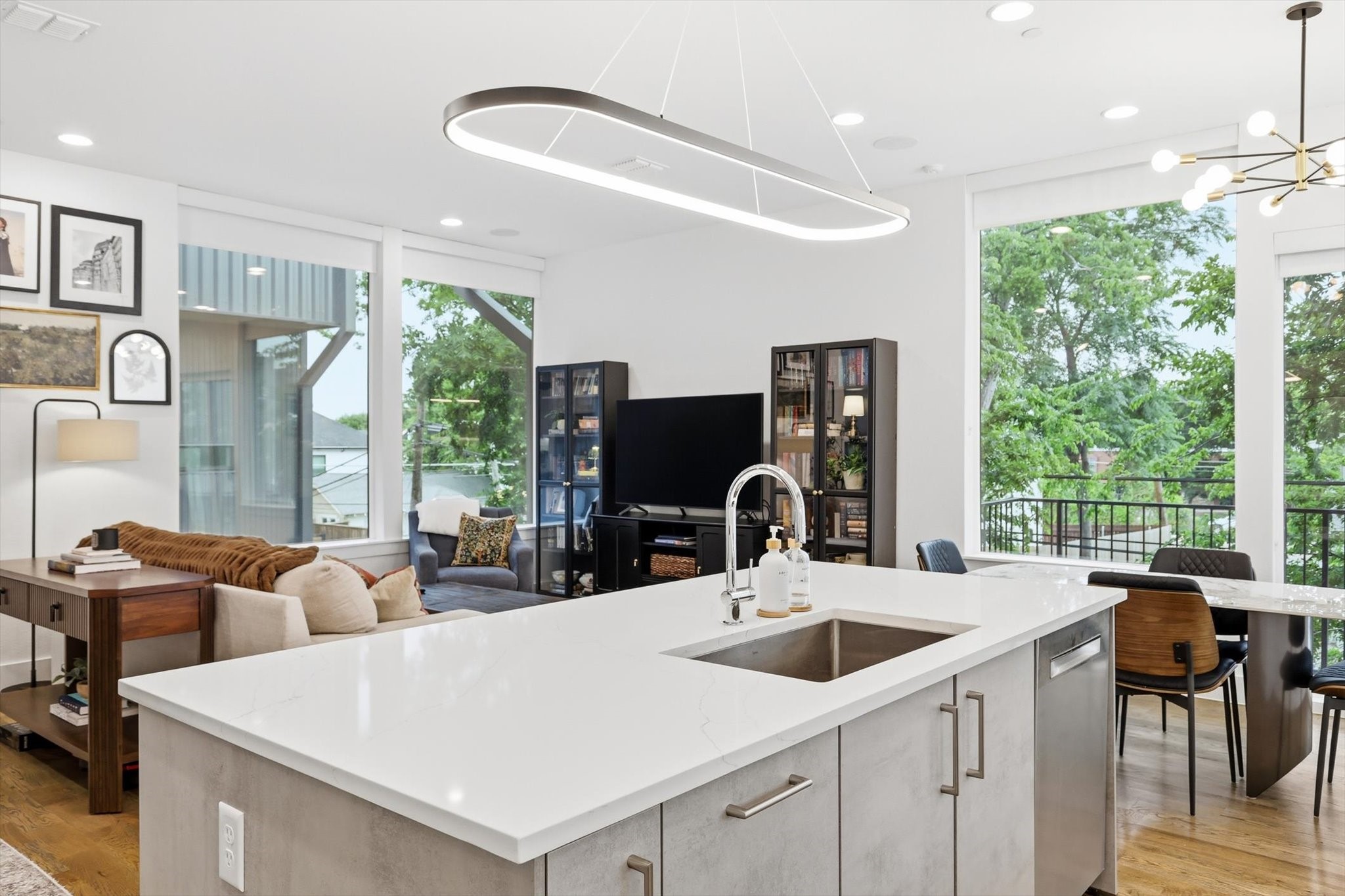 1936 Cuyler Court Dallas TX 75204