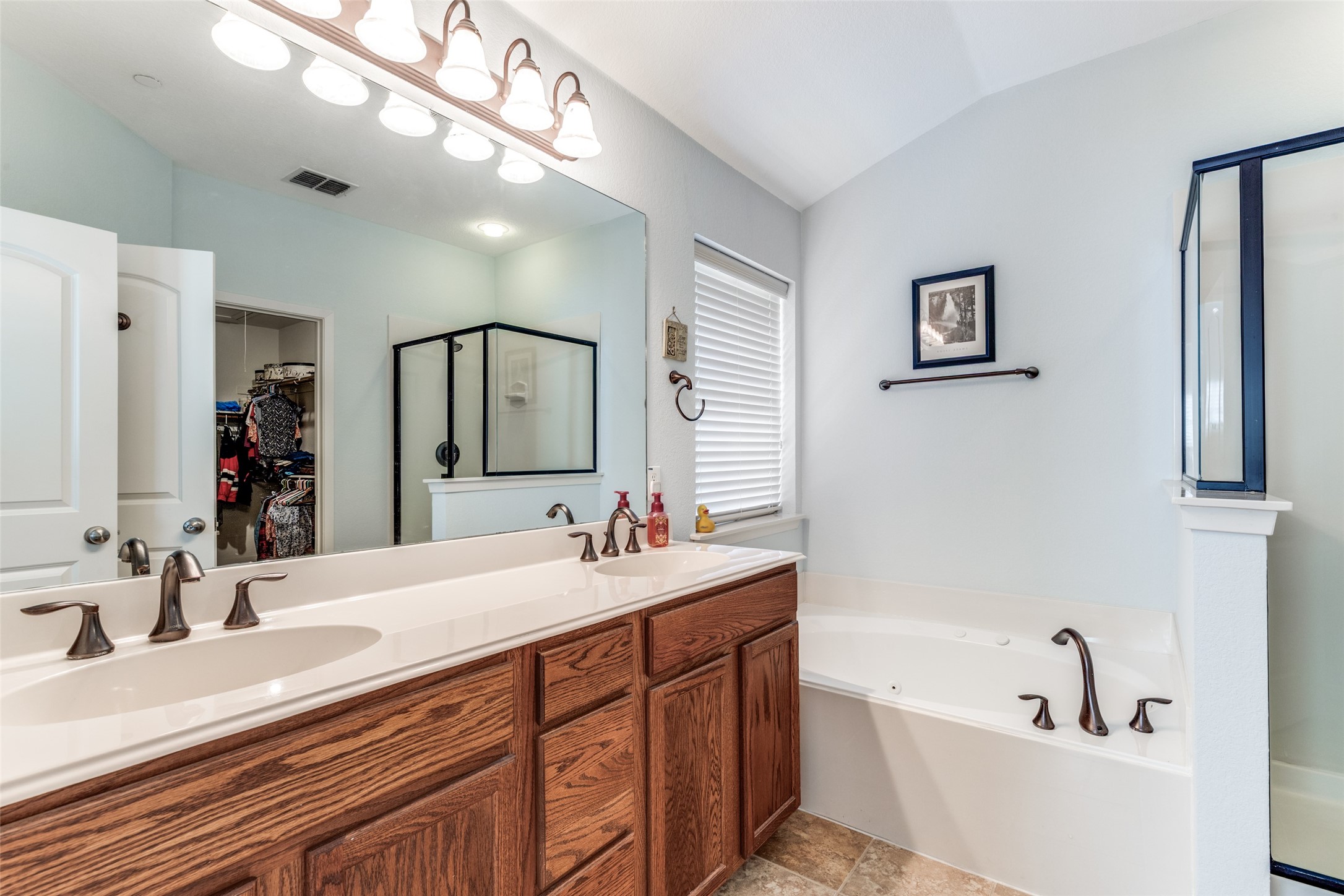 3888 Everwood Lane Addison TX 75001