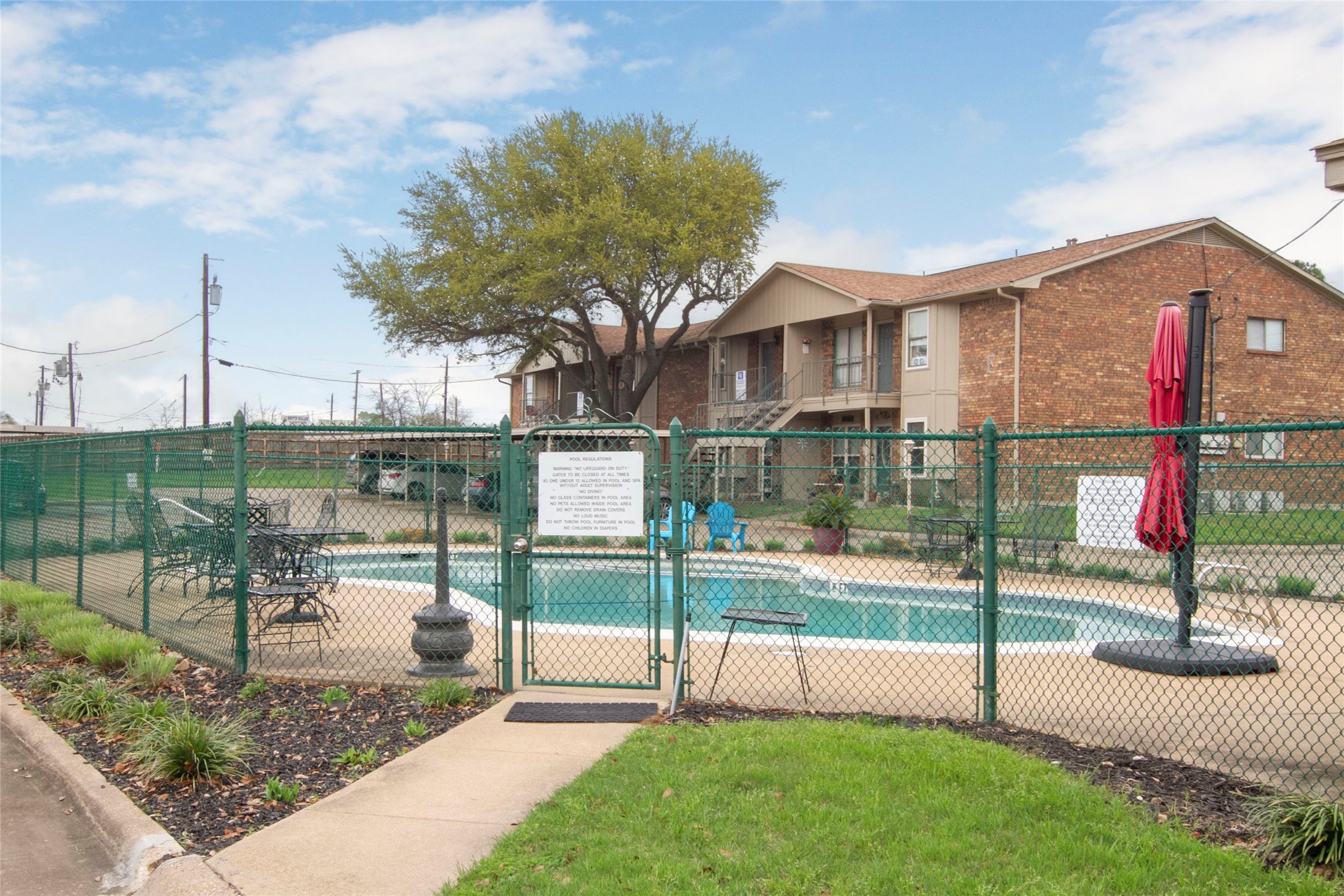 849 S Gun Barrel Lane Gun Barrel City TX 75156