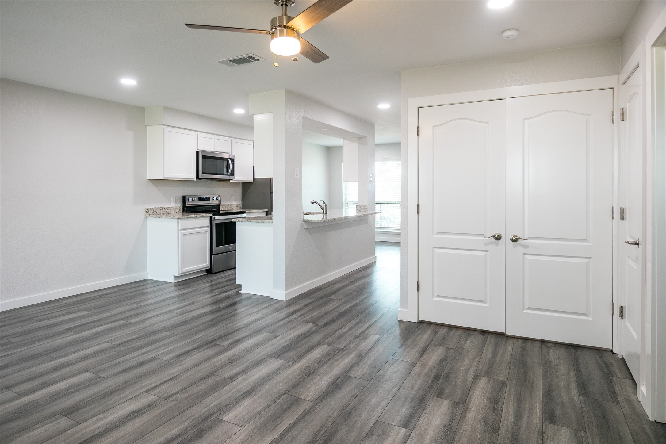 849 S Gun Barrel Lane Gun Barrel City TX 75156