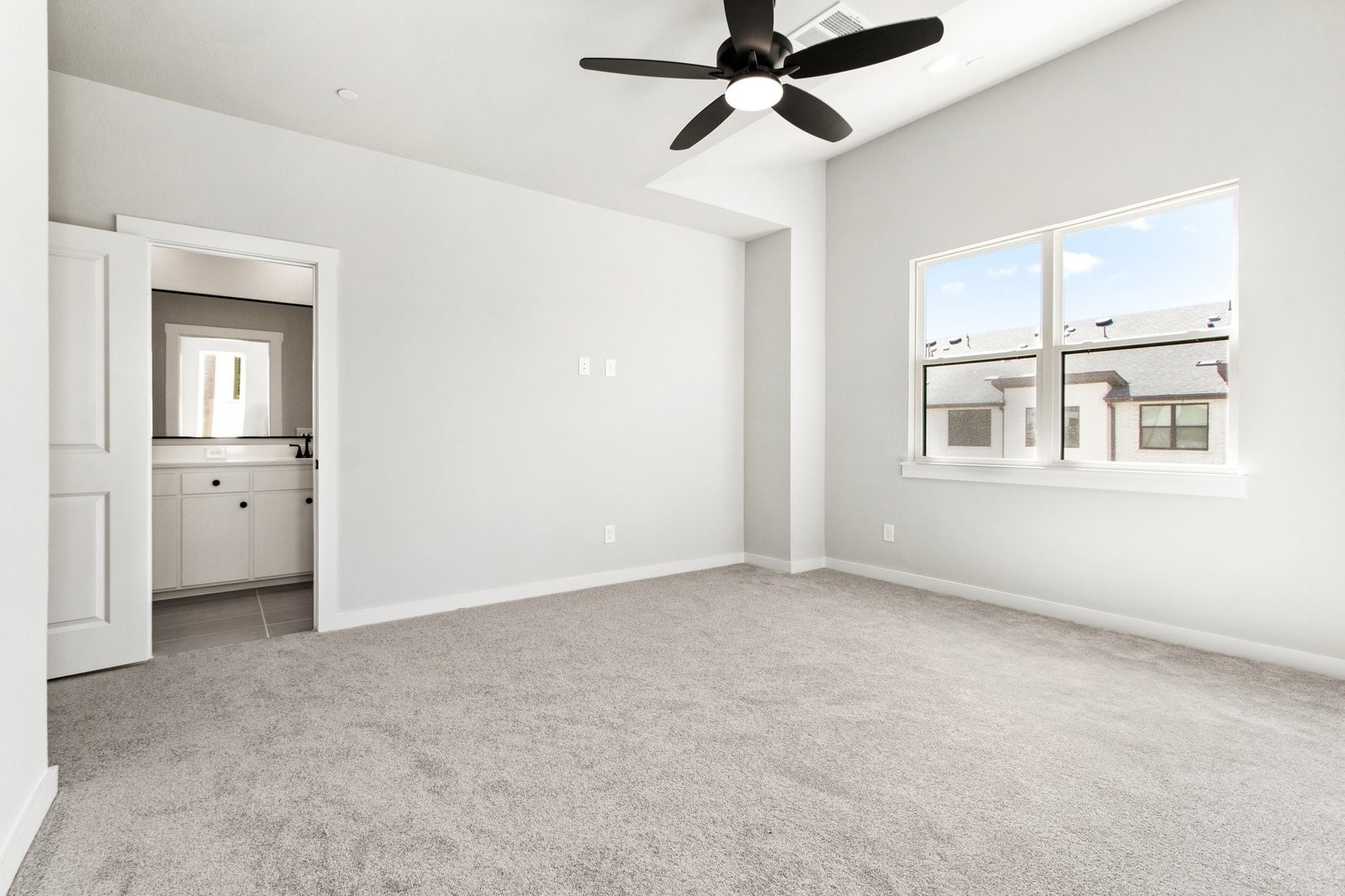 2020 NE Aldrich Mews Celina TX 75009