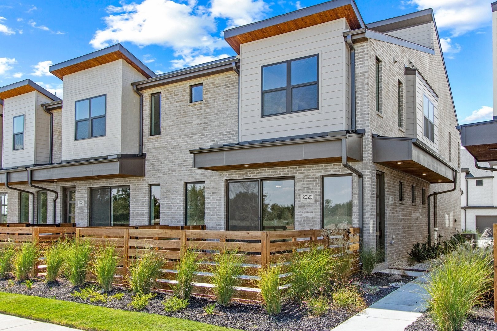 2020 NE Aldrich Mews Celina TX 75009