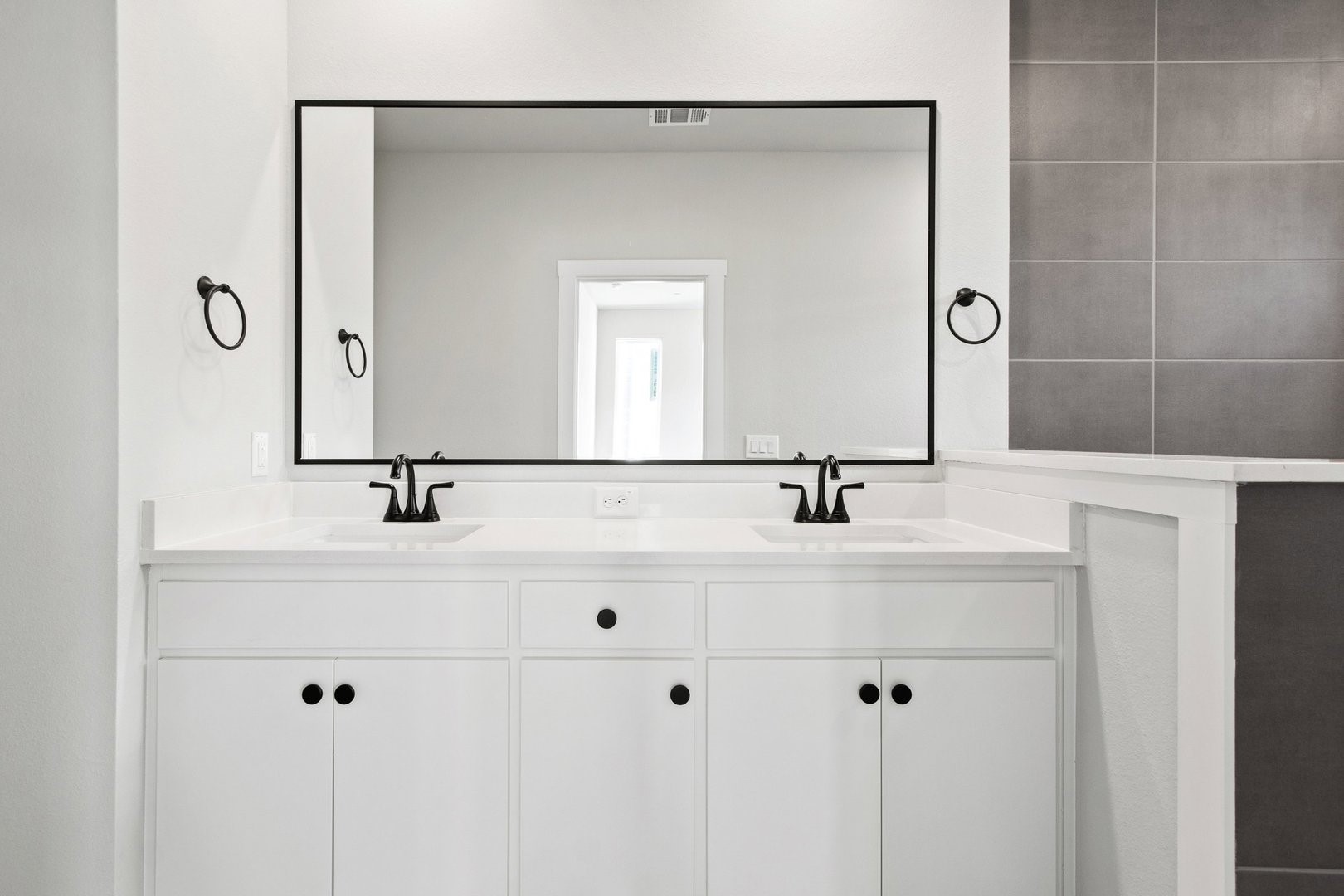 2020 NE Aldrich Mews Celina TX 75009