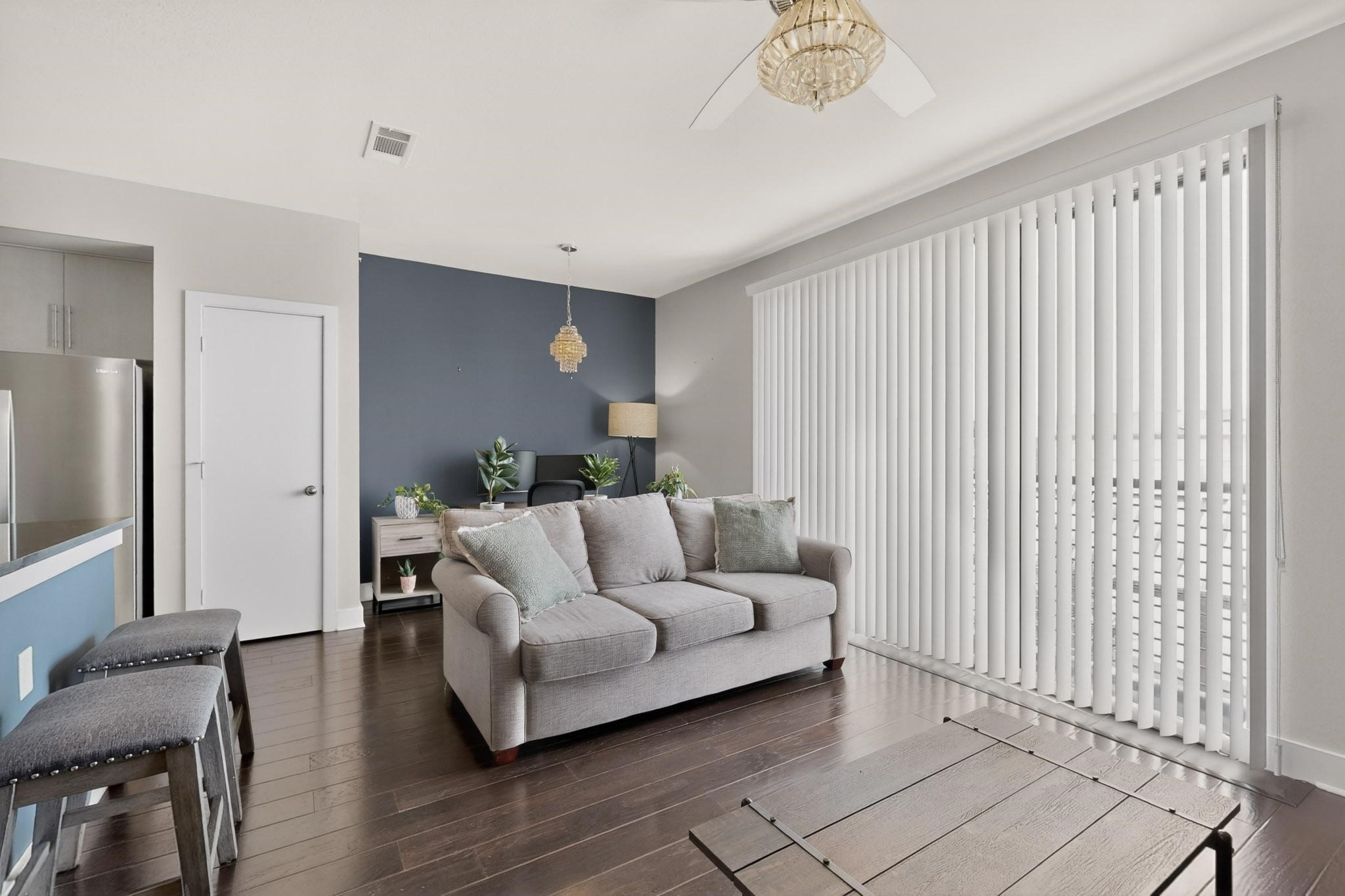 4605 Cedar Springs Road Dallas TX 75219