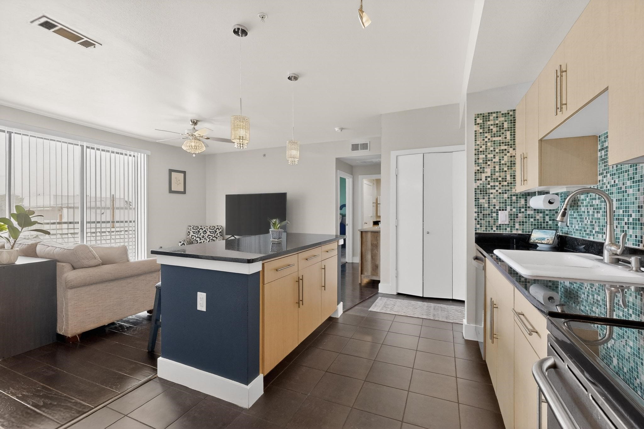 4605 Cedar Springs Road Dallas TX 75219