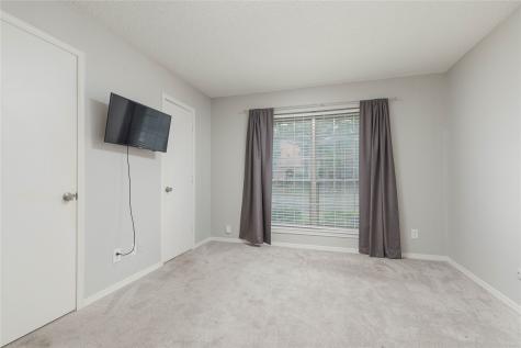 9142 Emberglow Lane Dallas TX 75243
