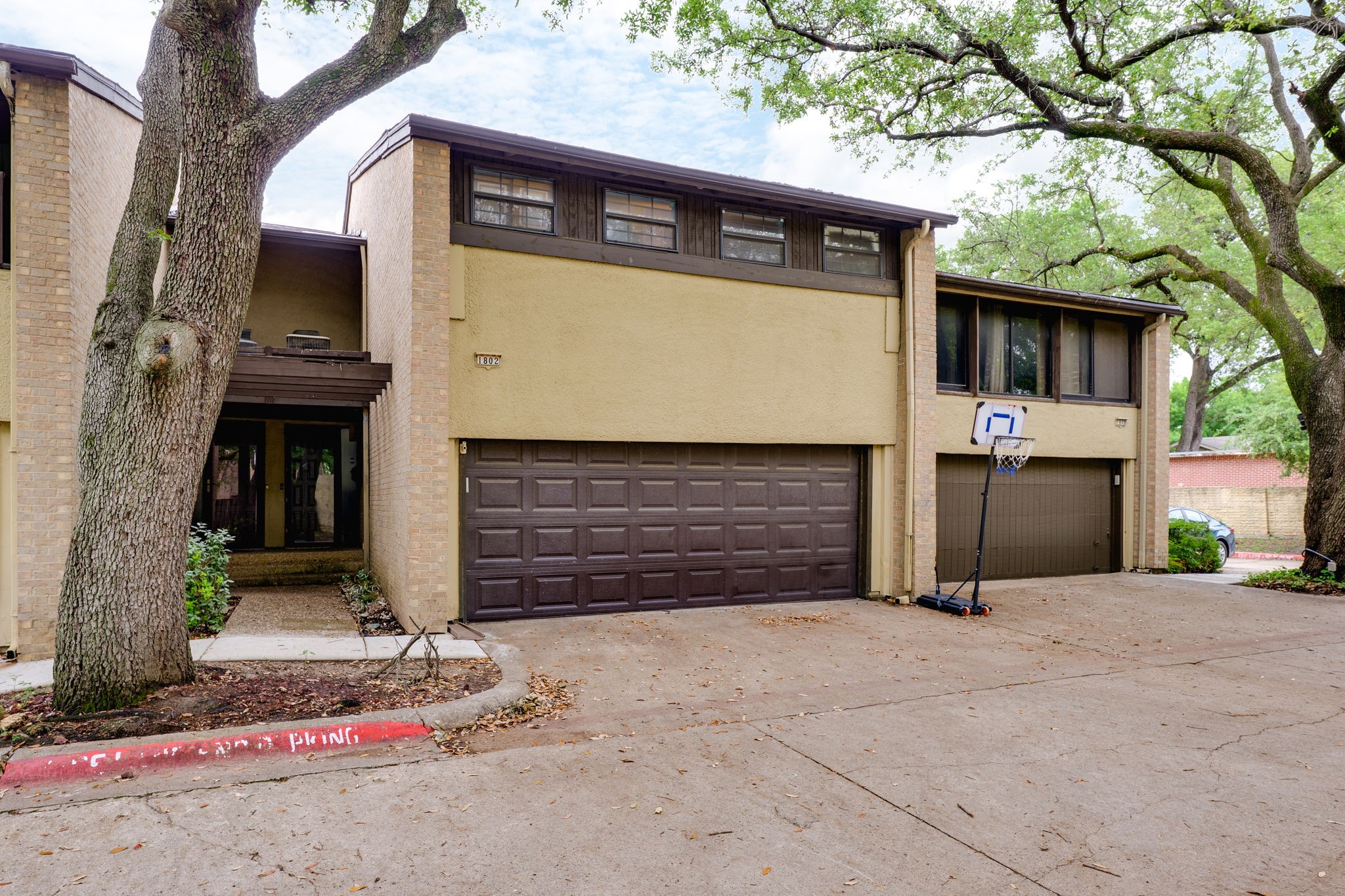 1802 Navajo Place Irving TX 75061