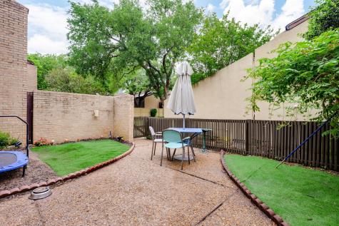 1802 Navajo Place Irving TX 75061