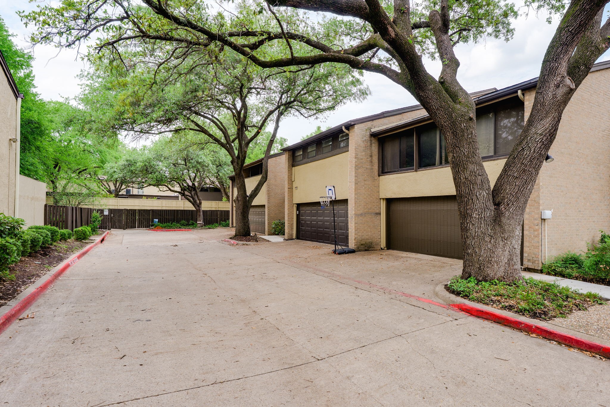 1802 Navajo Place Irving TX 75061