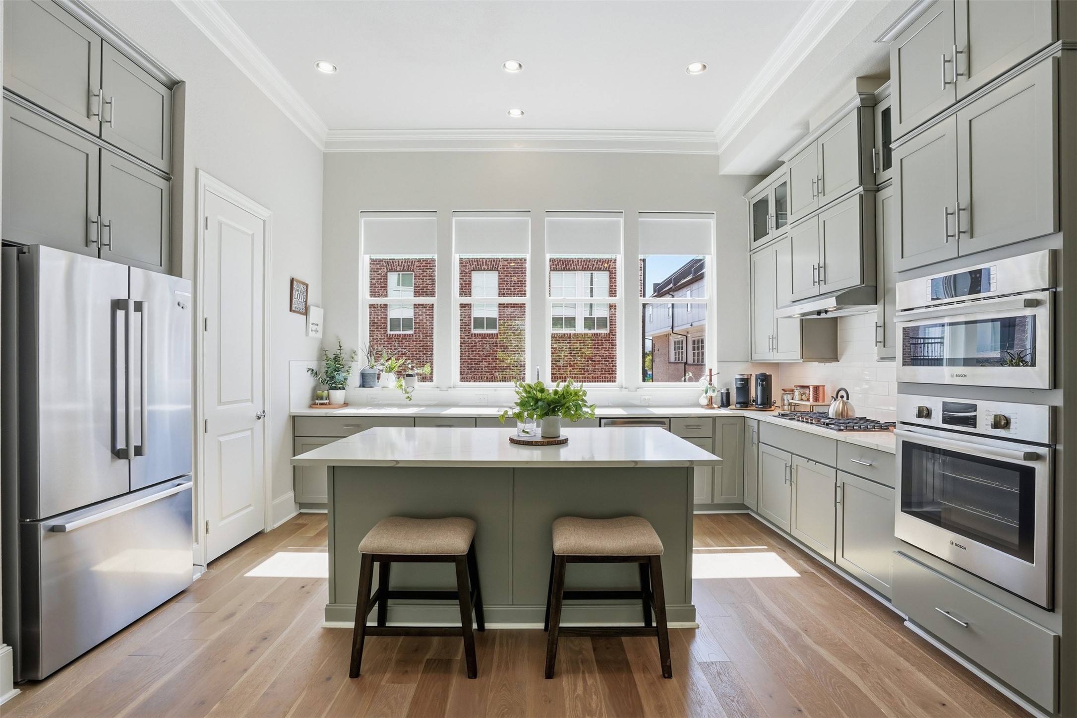 2173 Wenge Lane Dallas TX 75219