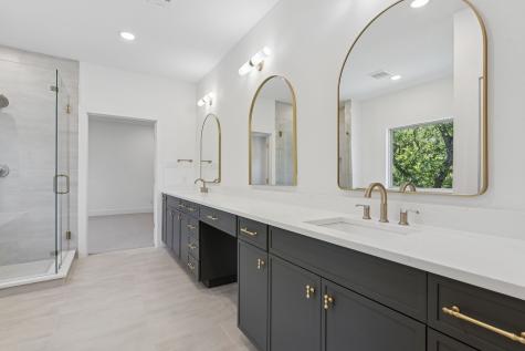 452 Waters Edge Drive Hickory Creek TX 75065