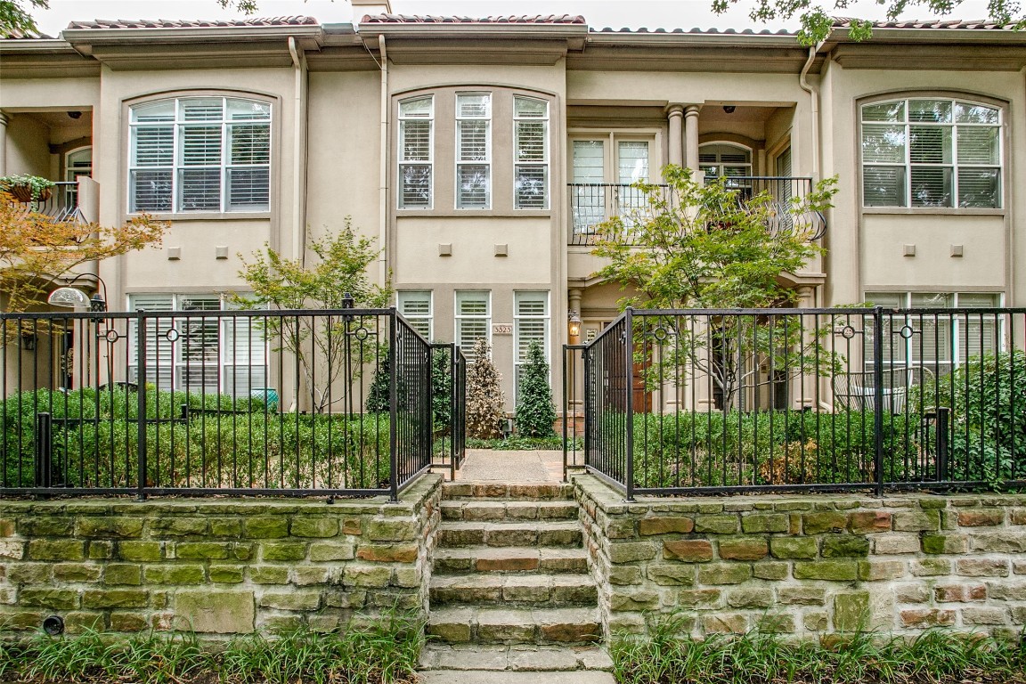 3323 N Haskell Avenue Dallas TX 75204