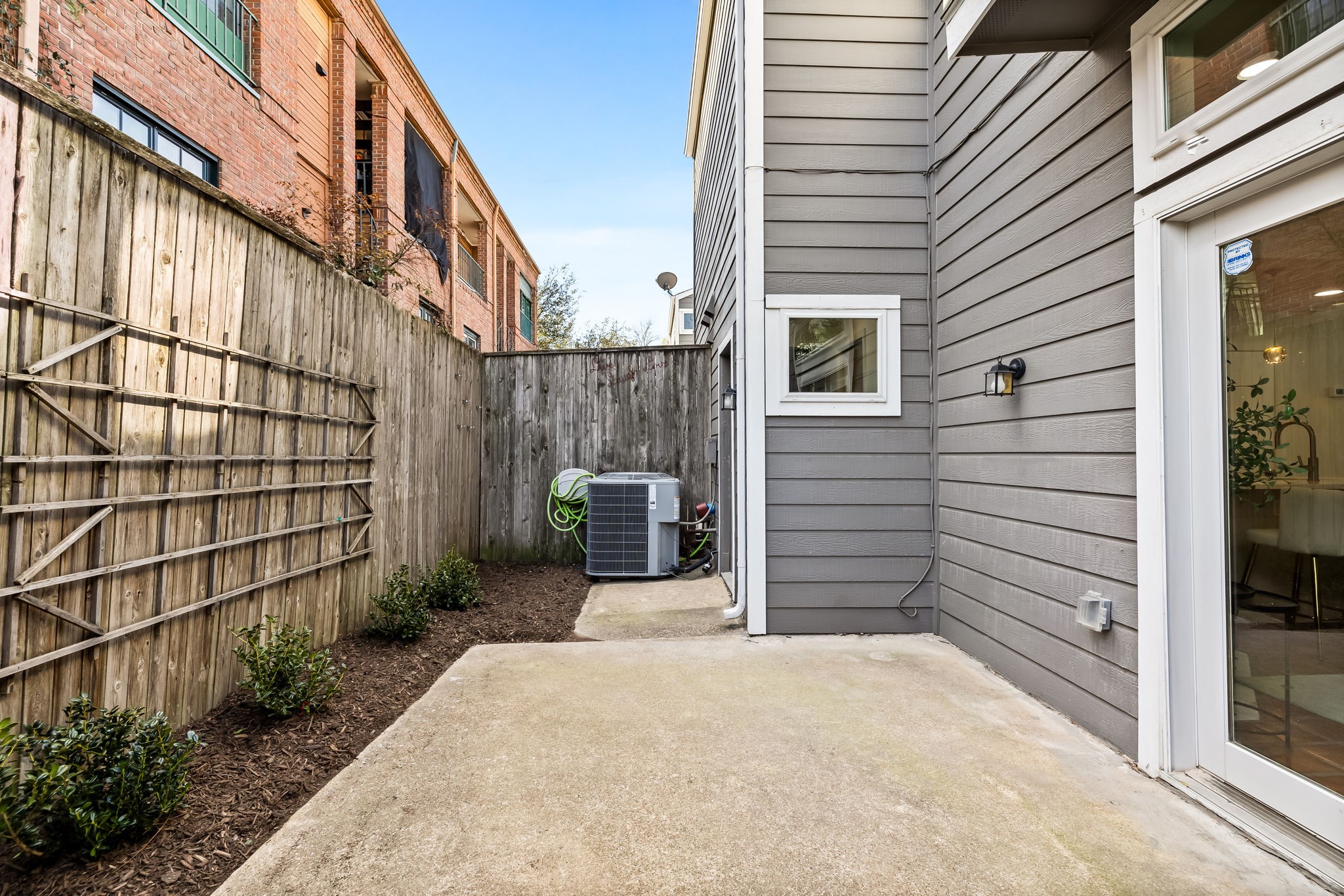 4006 Holland Avenue Dallas TX 75219