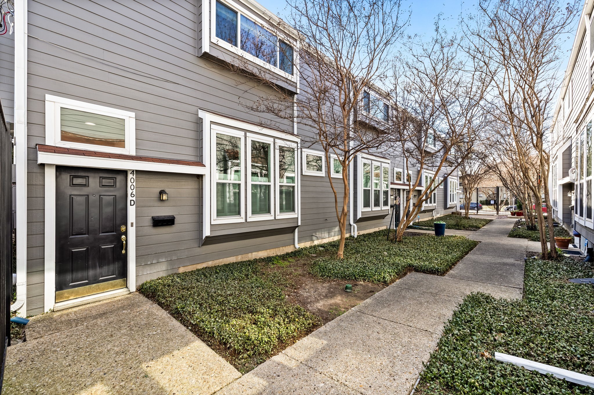 4006 Holland Avenue Dallas TX 75219