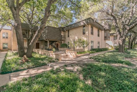 4320 Bellaire Drive S Fort Worth TX 76109