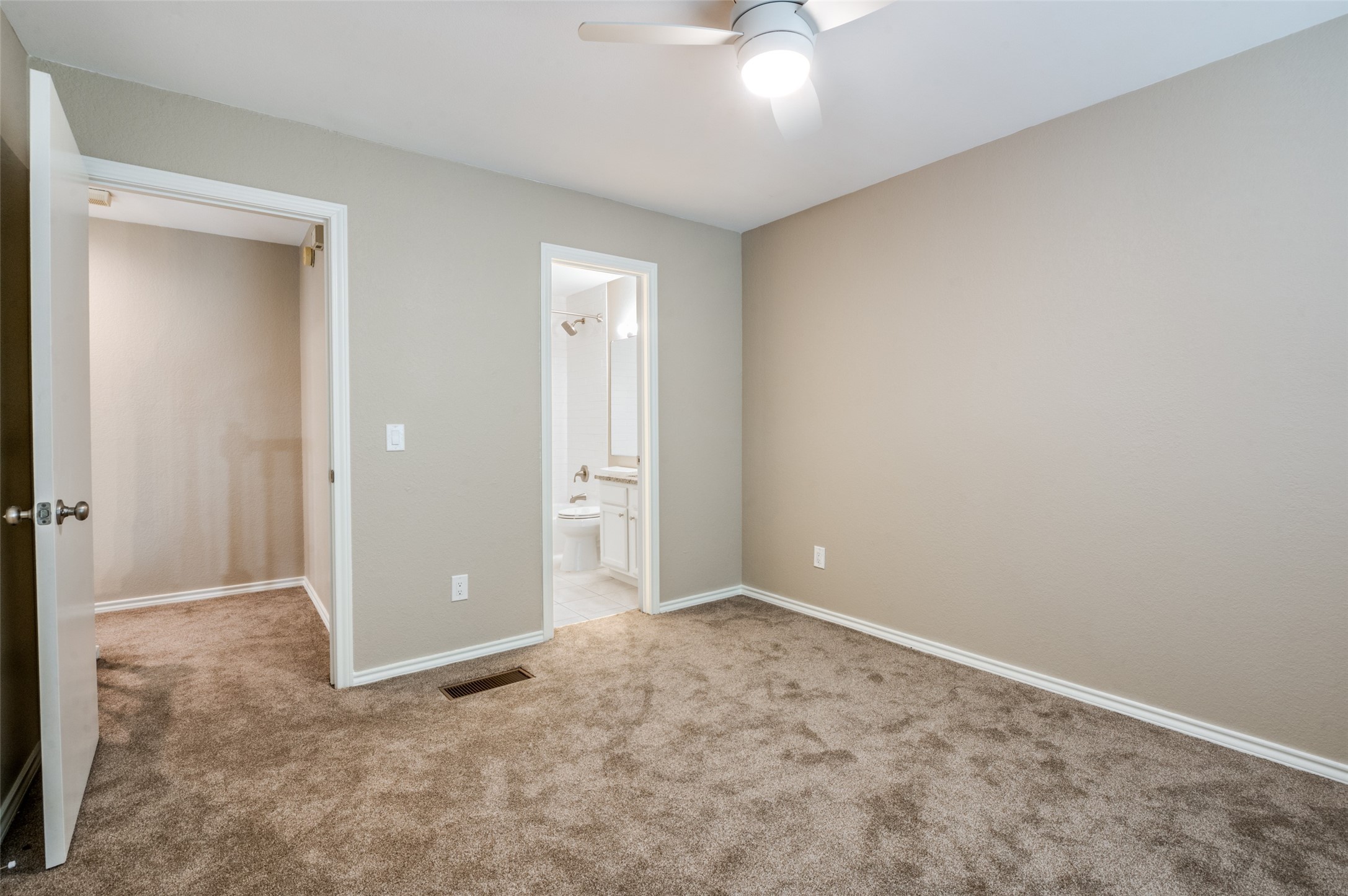 17860 Windflower Way Dallas TX 75252