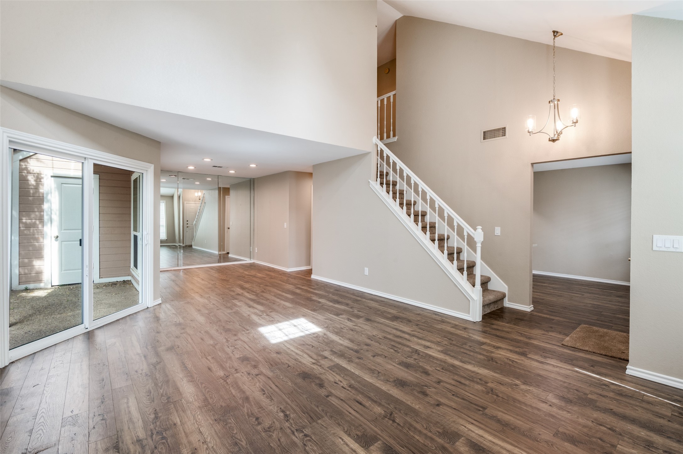 17860 Windflower Way Dallas TX 75252