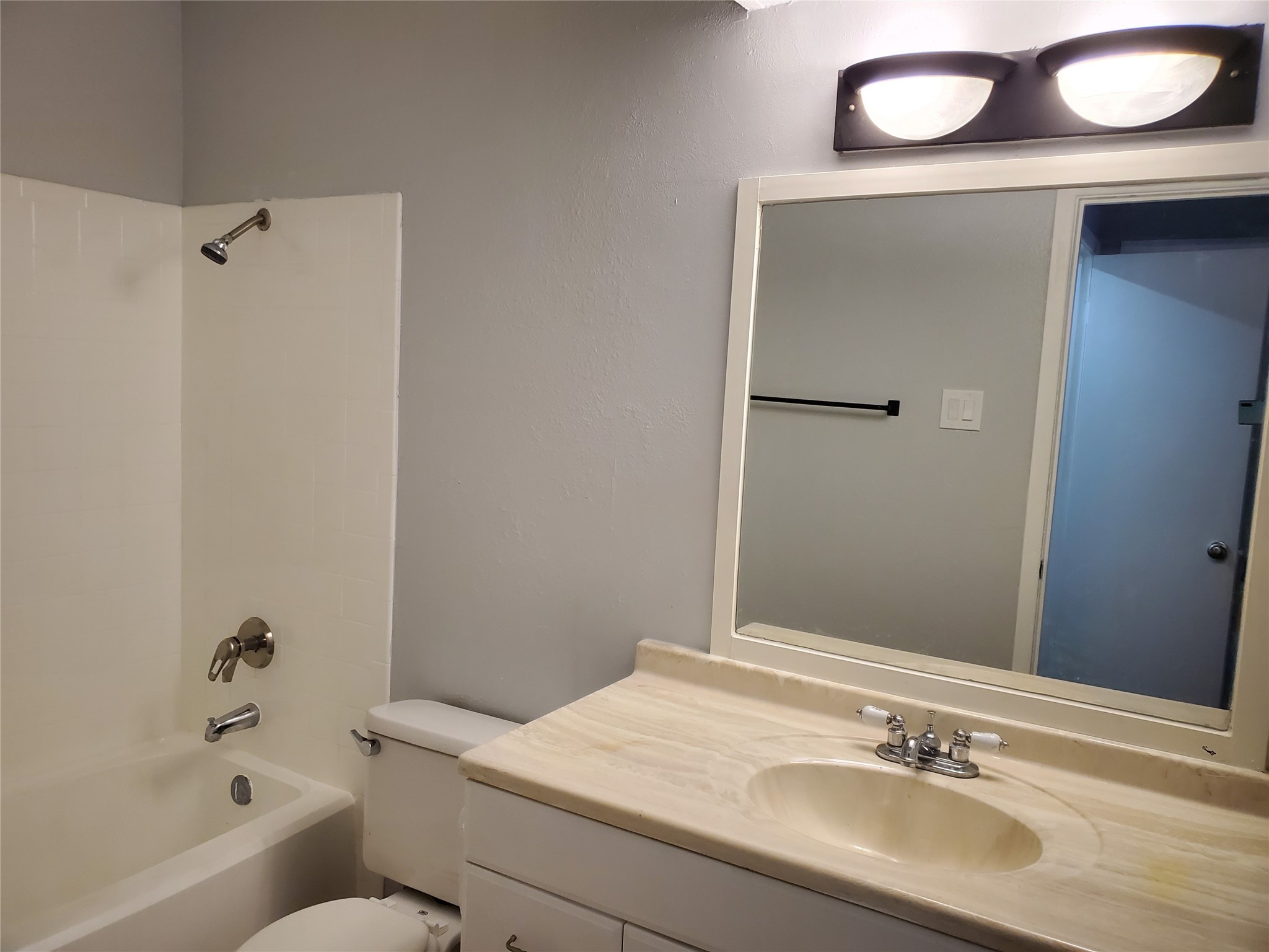 12482 Abrams Road Dallas TX 75243