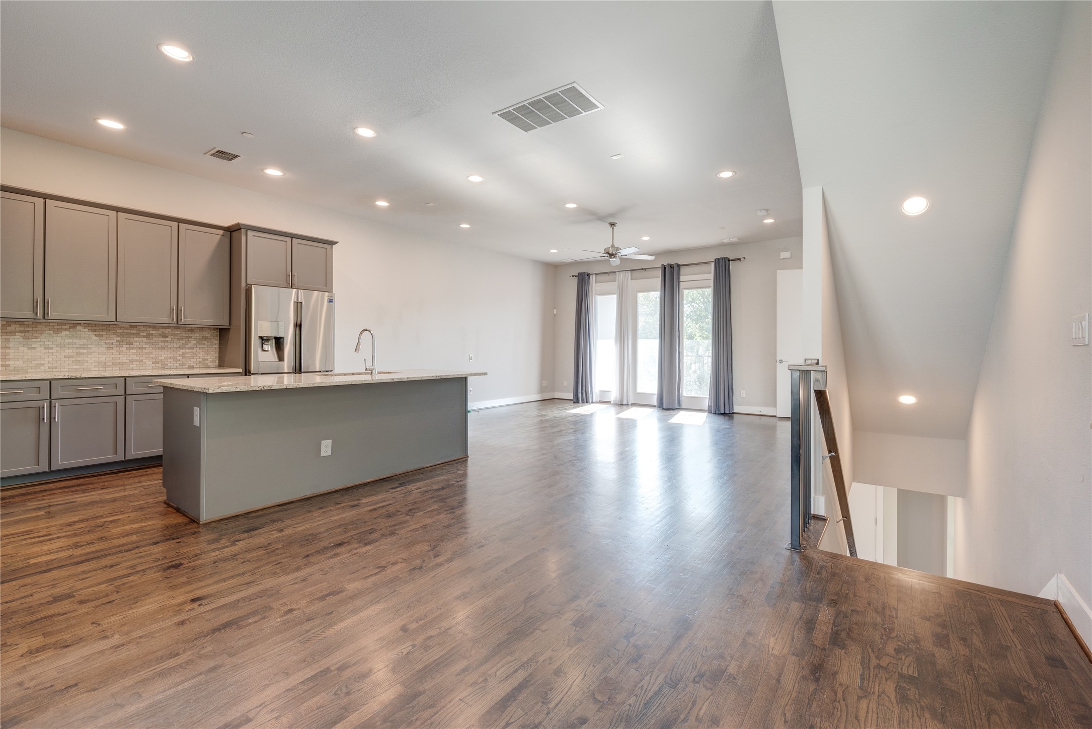 4211 Rawlins Street Dallas TX 75219