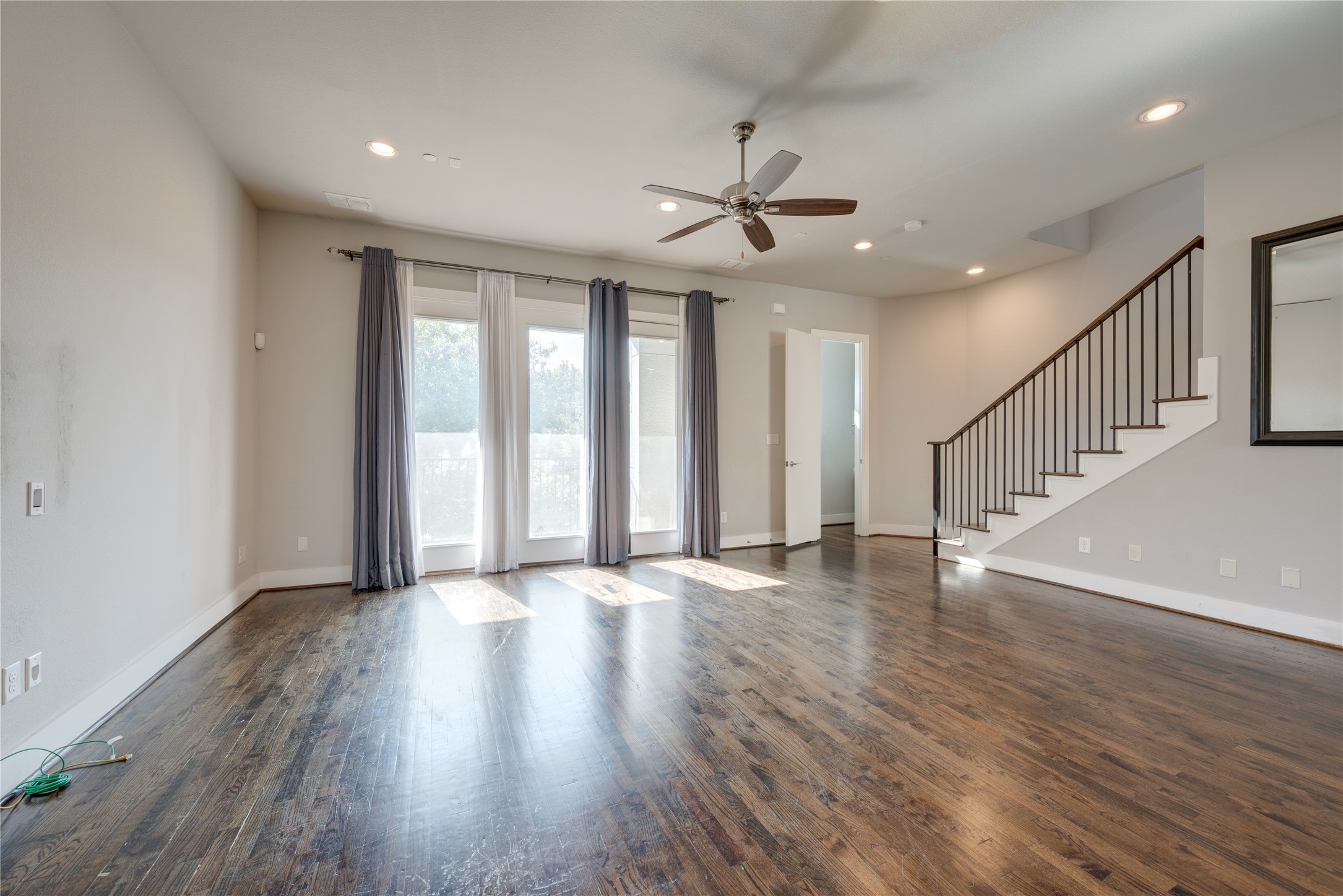 4211 Rawlins Street Dallas TX 75219