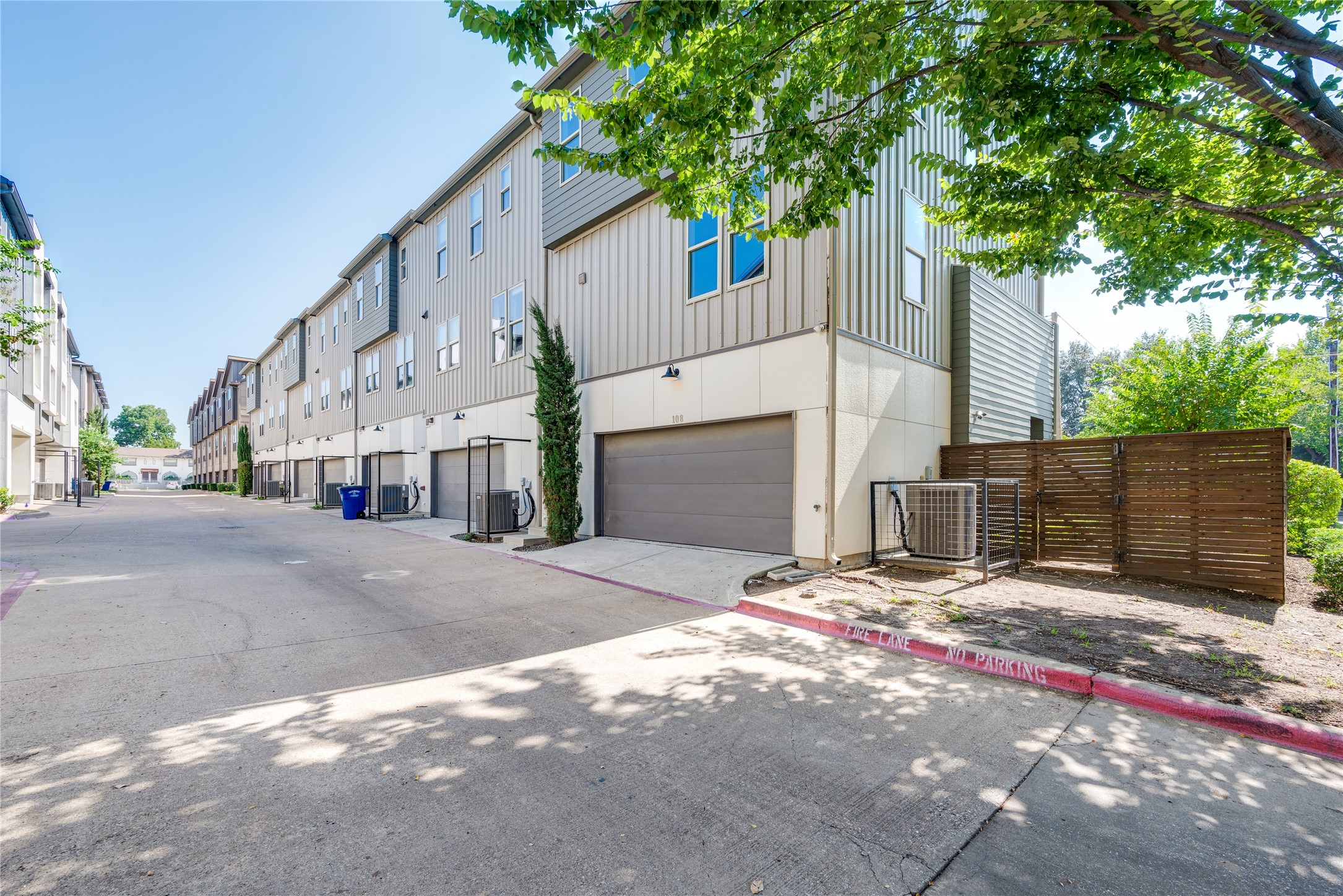 4211 Rawlins Street Dallas TX 75219