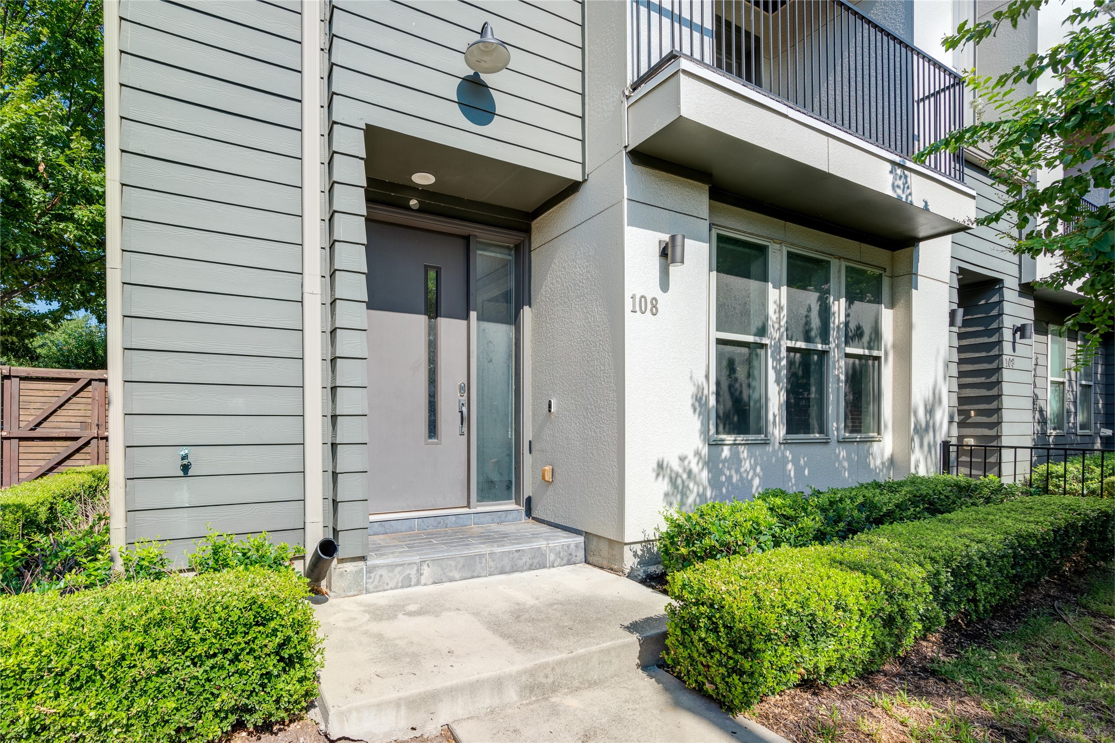 4211 Rawlins Street Dallas TX 75219