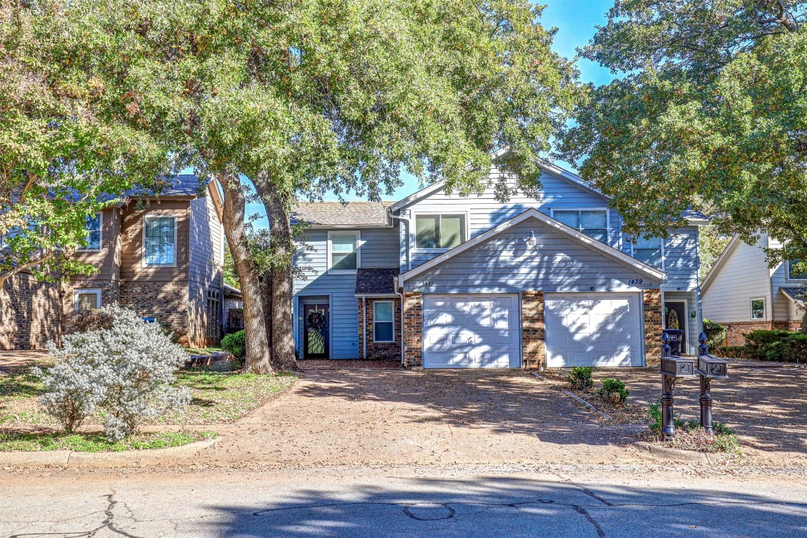 1437 Palmnold Circle W Fort Worth TX 76120