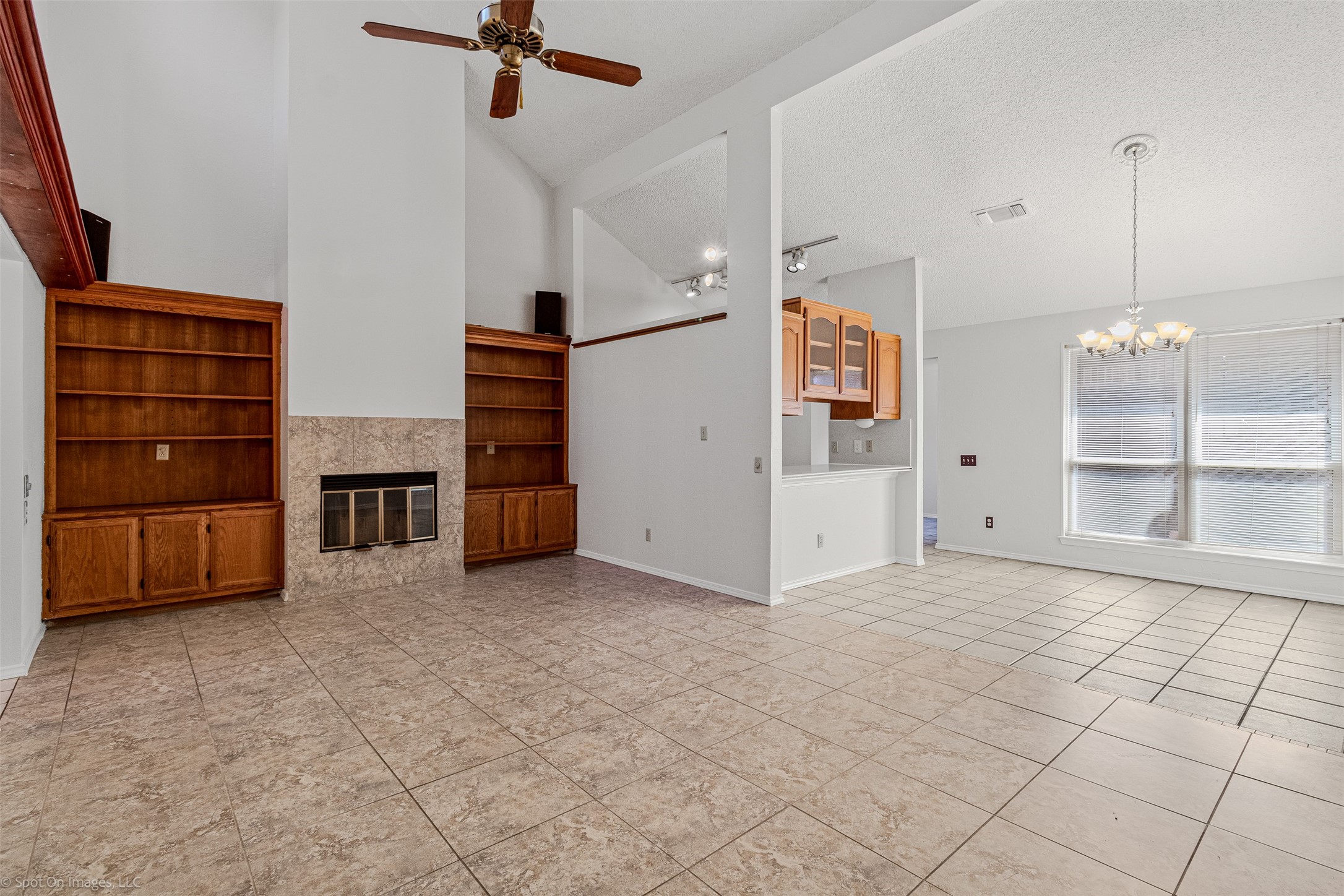 1705 Sonnet Drive Grapevine TX 76051