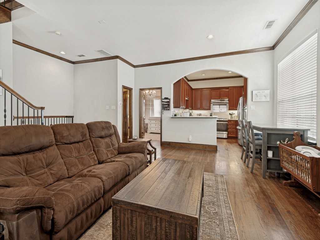 1018 Pavillion Street Dallas TX 75204