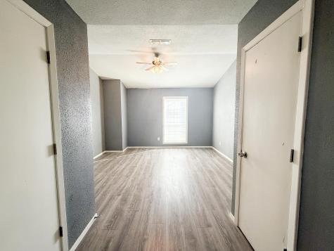 9510 Olde Towne Row Dallas TX 75227