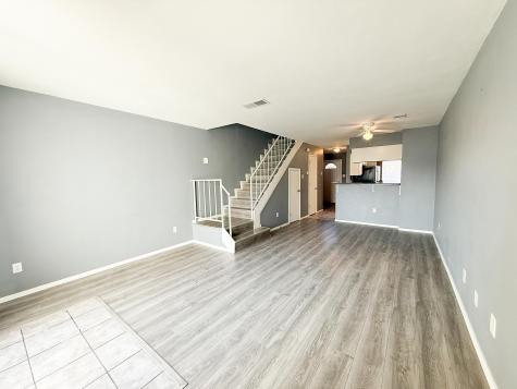 9510 Olde Towne Row Dallas TX 75227
