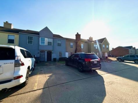 9510 Olde Towne Row Dallas TX 75227