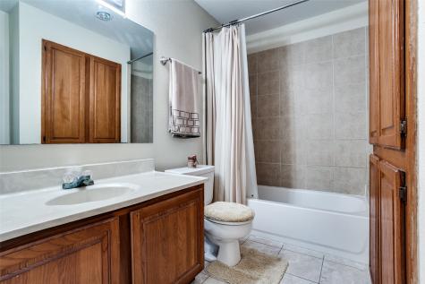 1106 Woburn Drive Garland TX 75043